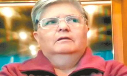 Por ser lesbiana, le prohíben dar clases de religión en Chile