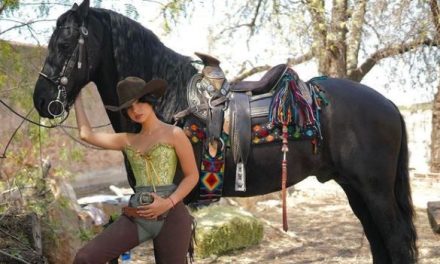 Este es el costo del caballo que Don Vicente Fernández le regaló a Ángela Aguilar