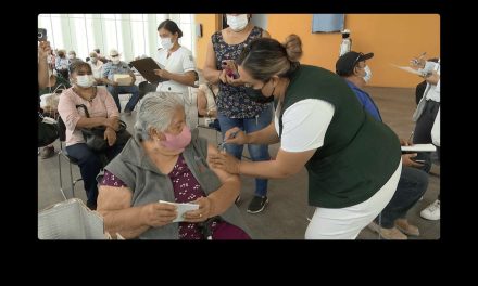 Inicia aplicación de segunda dosis para adultos de 60 y más