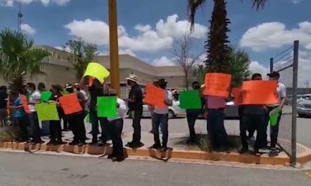 Exigen justicia obreros por millonario desfalco en Coahuila