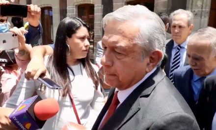 AMLO y empresarios acuerdan un tercer paquete de infraestructura