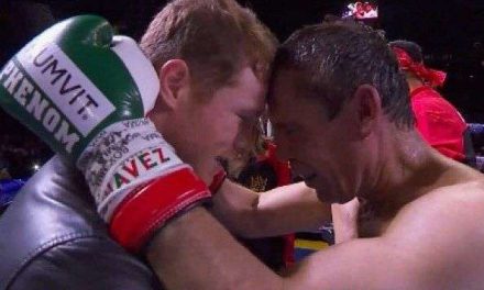 «Canelo» Álvarez recibe halagos de Julio César Chávez