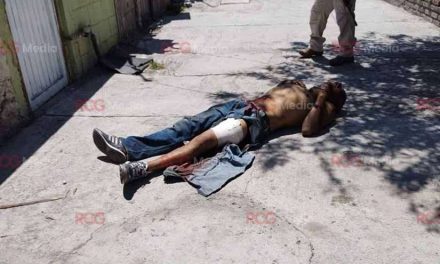 Lo golpean Los Chukis y los cuates, lo dejan mal herido