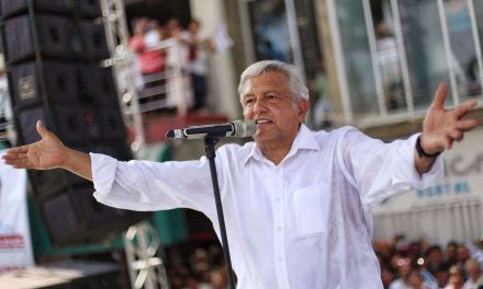 ¿AMLO le copia al Bronco? Insinúa que le cortaría las manos a políticos ladrones