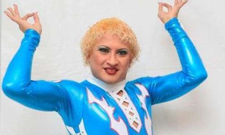 Muere Pasión Kristal, pionero LGBT de las luchas exóticas