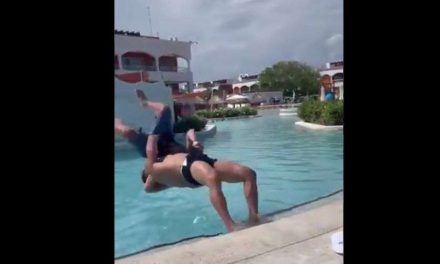 Leyenda de la lucha libre es lanzado a una picina a sus 72 años por su yerno