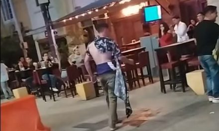‘Ceniciento’ pierde su calzado en pelea y se vuelve viral en Torreón