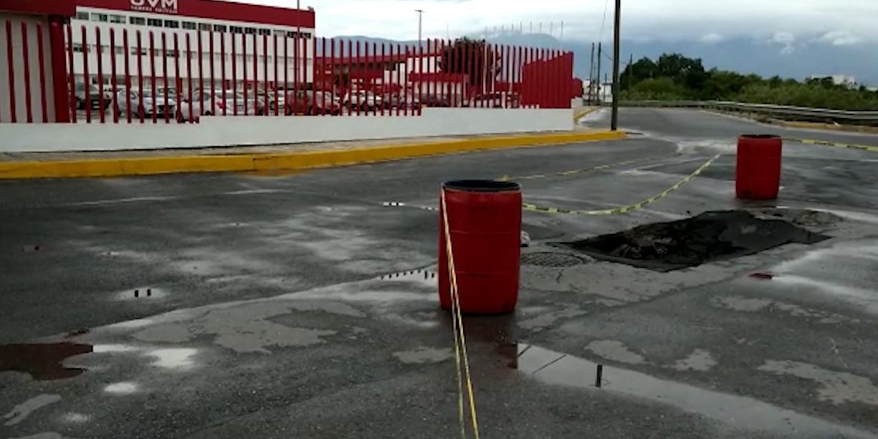 Preocupa ‘nuevo socavón’ en Tezcatlipoca frente a escuela en Saltillo