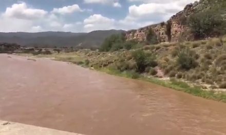 Autoridades se mantienen en alerta ante crecimiento de rio Aguanaval en Coahuila