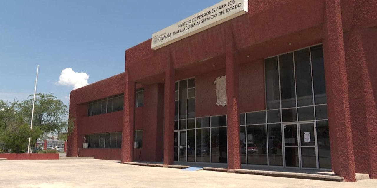Hasta su casa reciben el pago los pensionados del estado