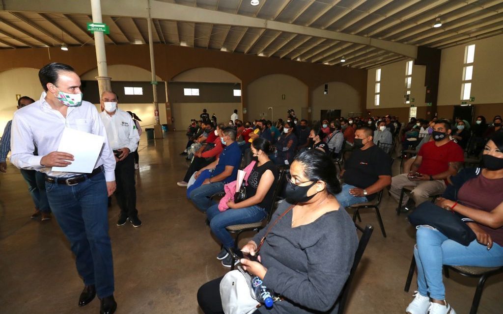 Manolo Jiménez anuncia que en Saltillo ya van más de 400 mil vacunados
