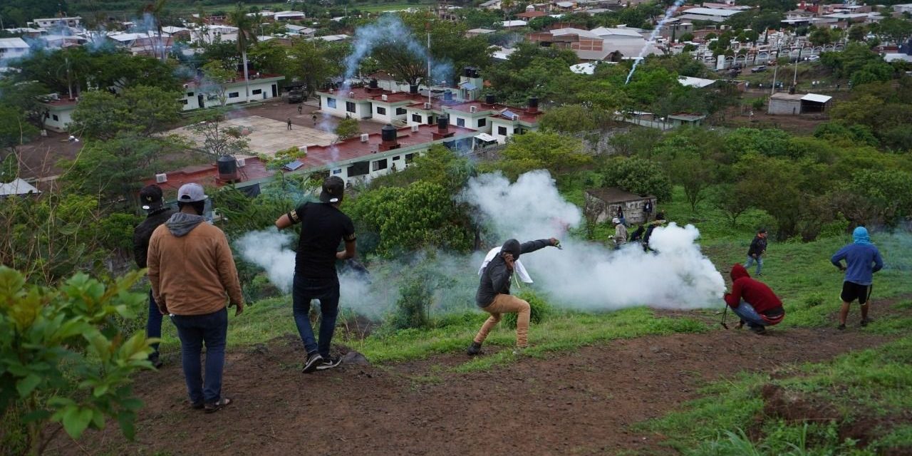 Reportan nuevo enfrentamiento en Aguililla, Michoacán, entre pobladores y militares