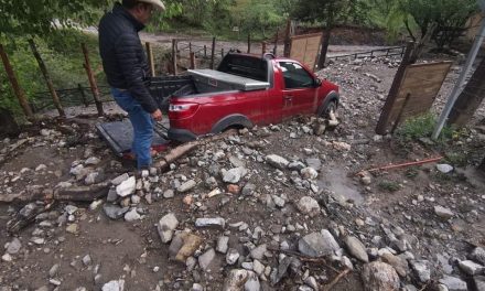 De los incendios a la lluvia, se registran deslaves en Arteaga