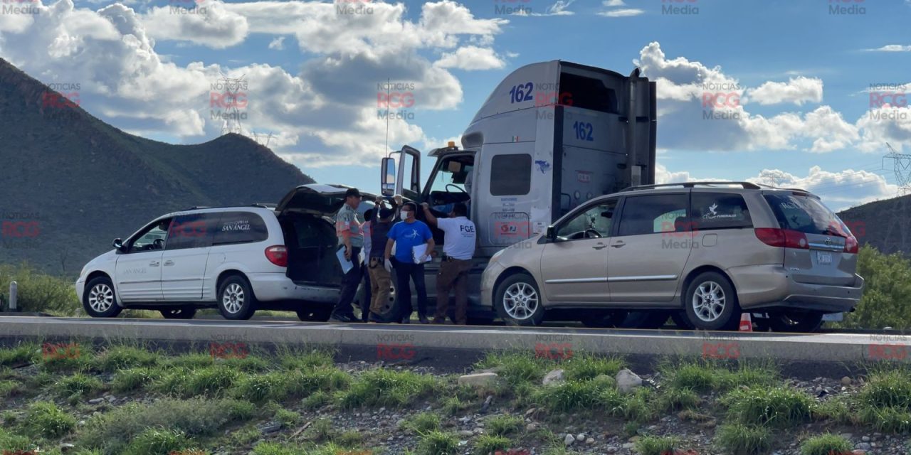 Encuentran a trailero muerto en el Libramiento Norponiente