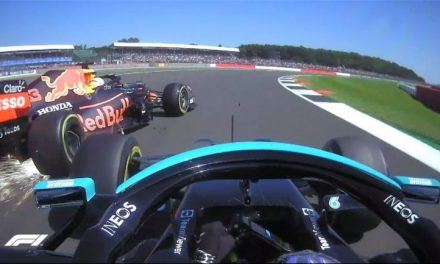 VIDEO: Accidente entre Verstappen y Hamilton en el GP Gran Bretaña