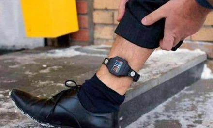 Rastrean a agresores con brazalete electrónico en Coahuila