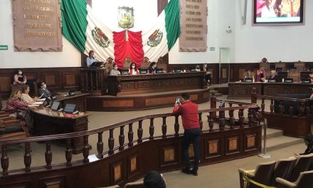 Piden Diputados de Coahuila a PROFECO vigilar precios de uniformes y útiles escolares