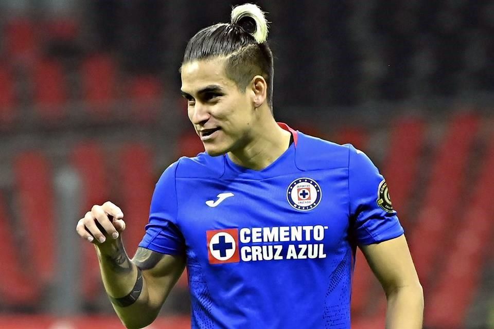 Quiere Cruz Azul dar buen golpe en la mesa
