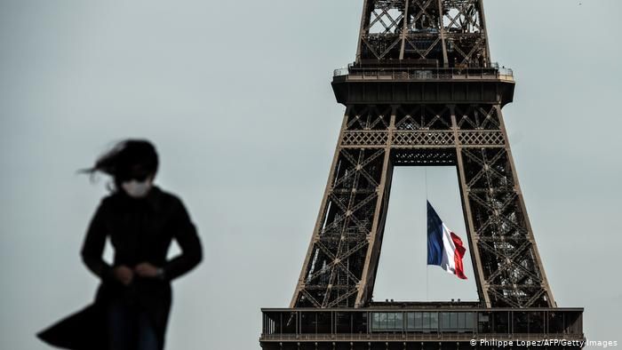 Aplicará Francia tercera dosis en septiembre