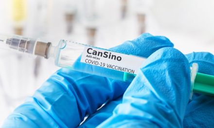 ¡Atención, maestros! CanSino recomienda aplicar un refuerzo de su vacuna luego de seis meses
