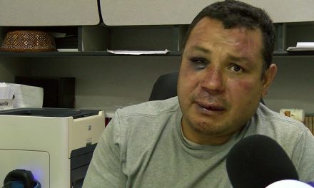 Vapulean elementos de la Policía Civil a abogados; los amenazan con ‘darles piso’