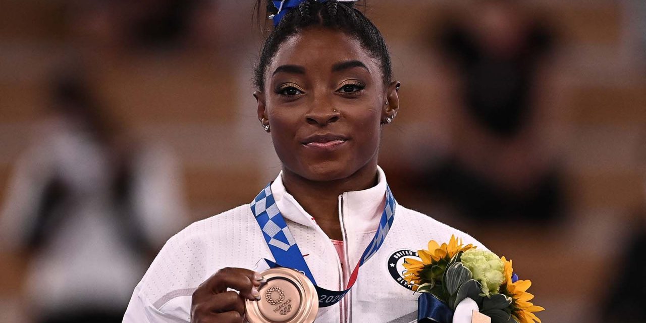 ‘Solo quería salir y hacerlo por mí’; Simone Biles regresa a Tokio 2020 y consigue el bronce en la viga de equilibrio