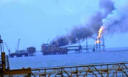 Explota plataforma de Pemex en el Golfo de México y deja un muerto así como cinco desaparecidos