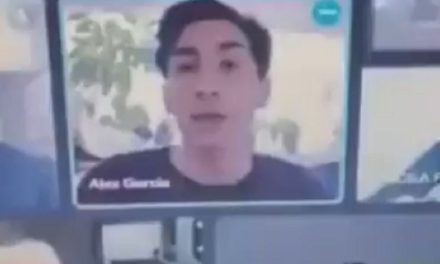 ‘Ejerce demasiada presión’ alumno reclama a maestro en clase virtual (video)