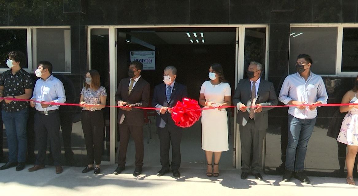 Inauguran auditorio y gimnasio en la FCA de la UAdeC