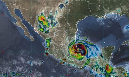 Grace sigue vigente y podría generar un ciclón en Jalisco