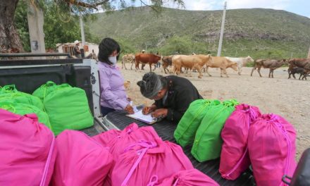 Lleva DIF Saltillo programa de Alimentos Nutritivos a la zona rural