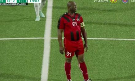 Tenía que ser en Concacaf… vicepresidente de Surinam de 60 años y buscado por la Interpol juega un partido profesional