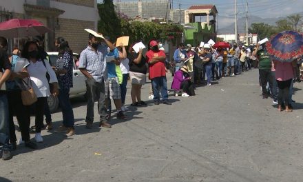 Rezagados saturan módulos de vacunación en Ramos Arizpe