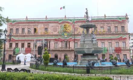 Todo listo para ceremonia del 15 de septiembre