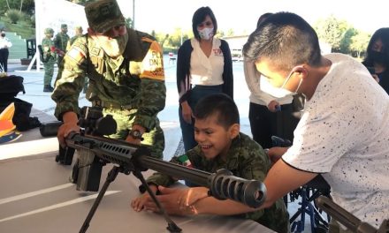 Kevin vivió la experiencia de ser parte del Ejército Mexicano