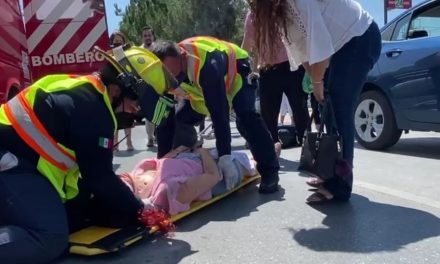 Atropellan a estudiantes de la UAdeC frente a la Rectoría en Saltillo