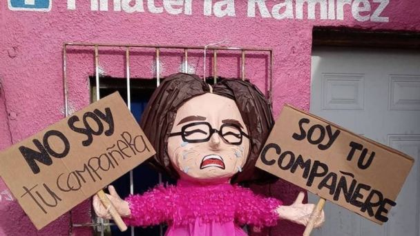 ‘Esperen mi demande’; Andra Milla amenaza a la Piñatería Ramírez por usar su imagen
