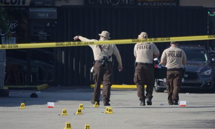 ‘Estoy listo para la batalla’ dijo hombre antes de tiroteo que dejó cuatro personas sin vida, entre ellos un bebé en Florida