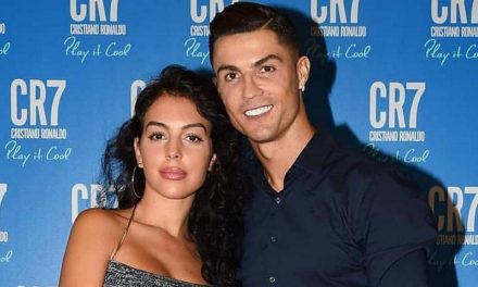 Cristiano Ronaldo será papá de gemelos