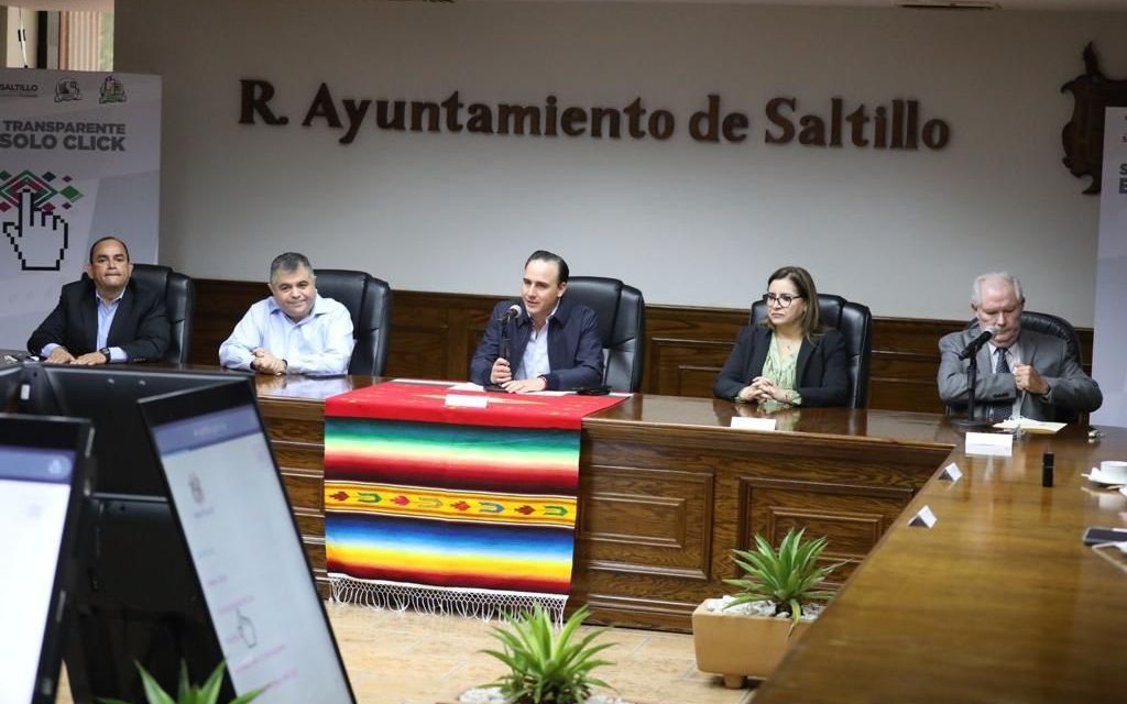 Saltillo presenta funcionamiento de su página de transparencia