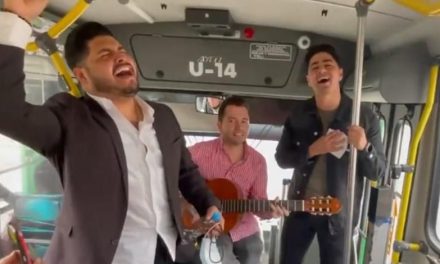 La Adictiva se sube a la combi para promocionar concierto