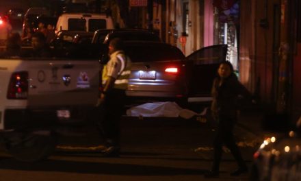 Se desata balacera afuera de bar en Morelia y deja seis muertos