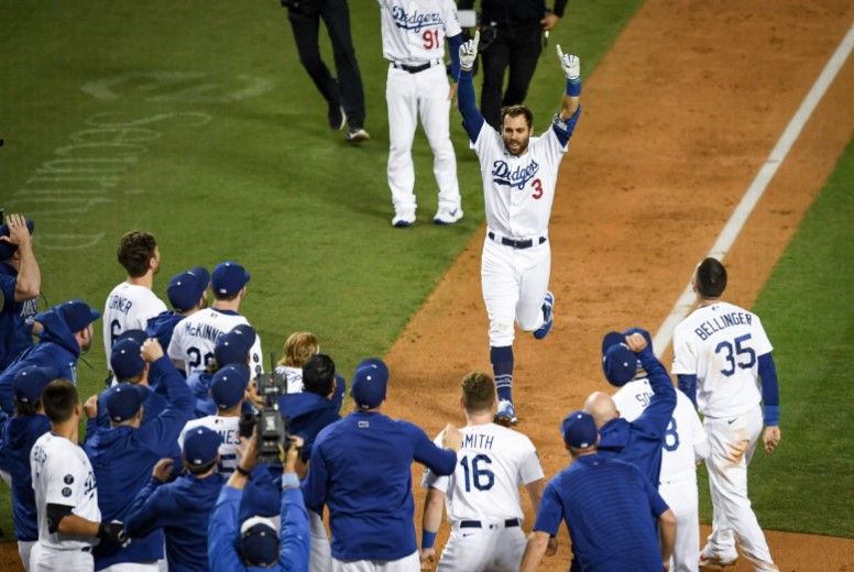 Dodgers vence en dramático juego a los Cardinals y avanza a la Serie Divisional