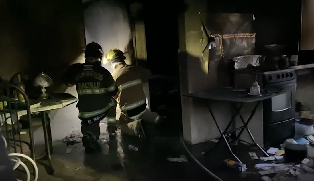 Provocan incendio en casa deshabitada de Saltillo