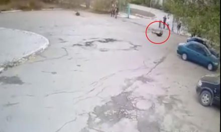 Mujer muere al lanzarse del bungee con cuerda sin atar (video sensible)