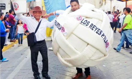 El hombre ‘quesillo’ se hizo viral por bailar en funeral de Oaxaca (video)