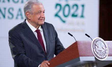 AMLO lamenta que la UNAM se haya ‘derechizado’