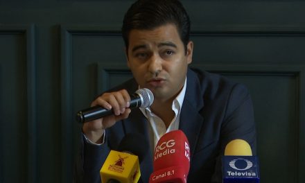 Firman convenio CANIRAC y UTC para dar empleo a estudiantes en Saltillo
