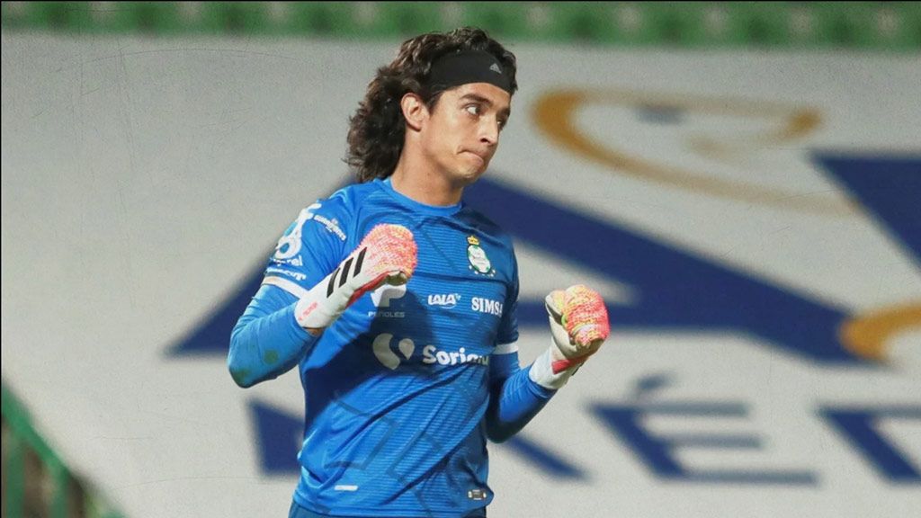 Chivas tiene en la mira a Carlos Acevedo para la próxima temporada