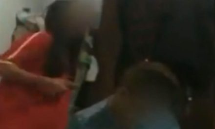 Jóvenes cortan y queman cabello a una mujer de 65 años con discapacidad mental en España (video)